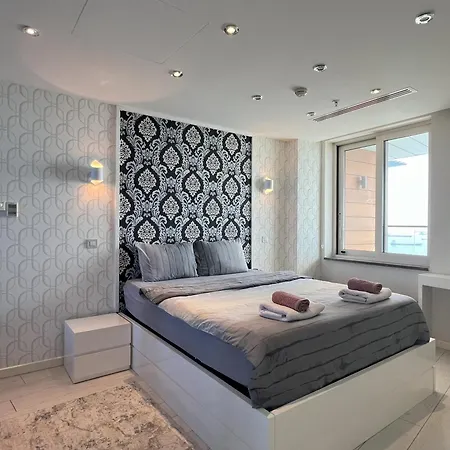 Exquisite Ottomare