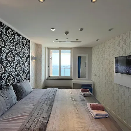 Exquisite Ottomare Apartman *